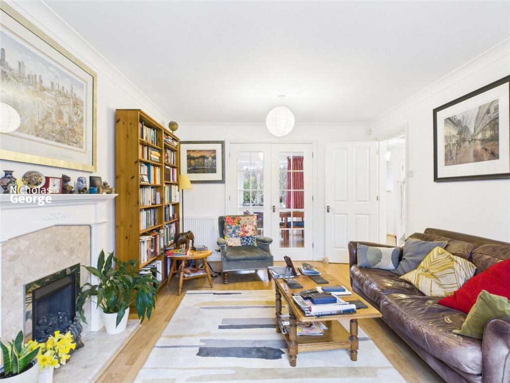 Additional image 11 of Foxes Meadow, Cotteridge, B30 1BQ