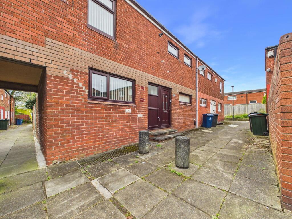 Main image of property: Cherrycroft, Skelmersdale, WN8
