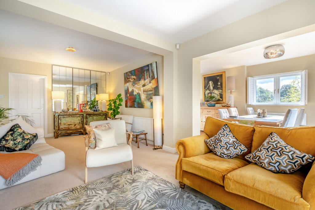 House in Warwick, Lapworth - More