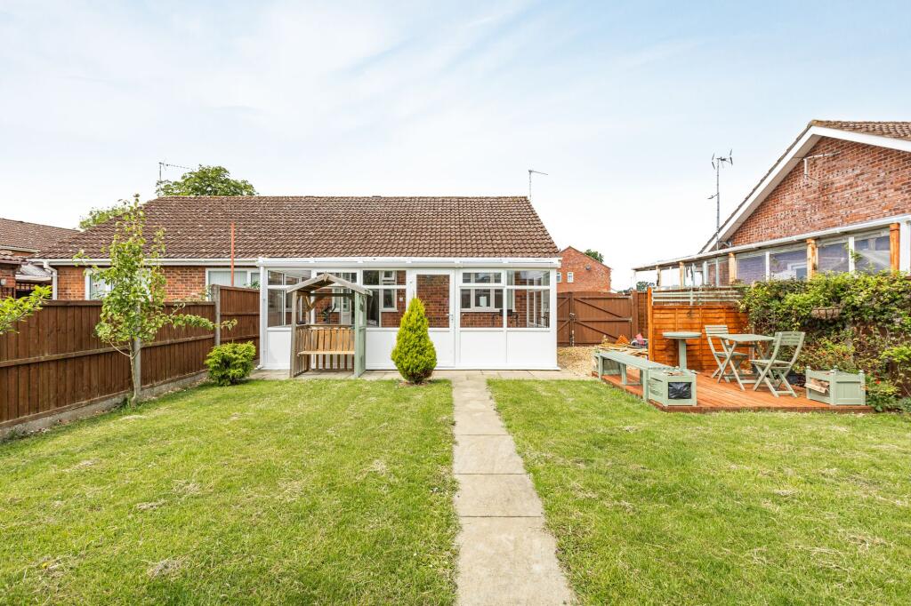 House in Peterborough - View 4
