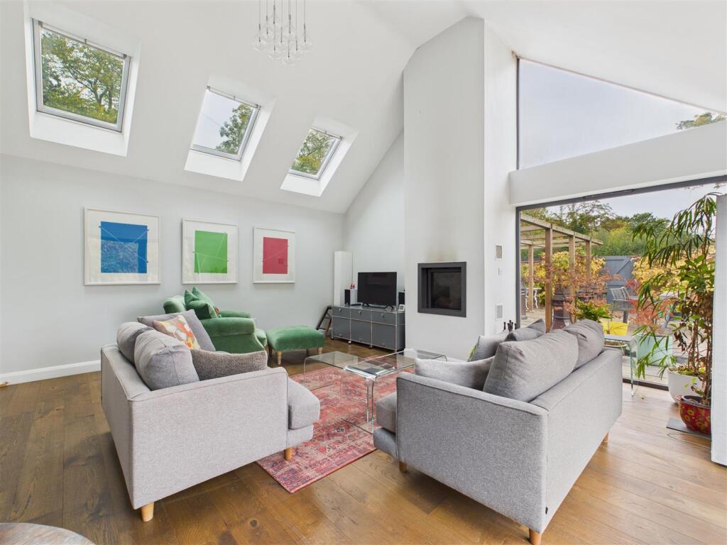 Wellesbourne Road, Alveston, Stratford-Upon-Avon photo 4