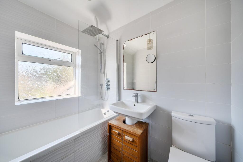 Additional image 16 of Windsor Crescent, Frome, BA11