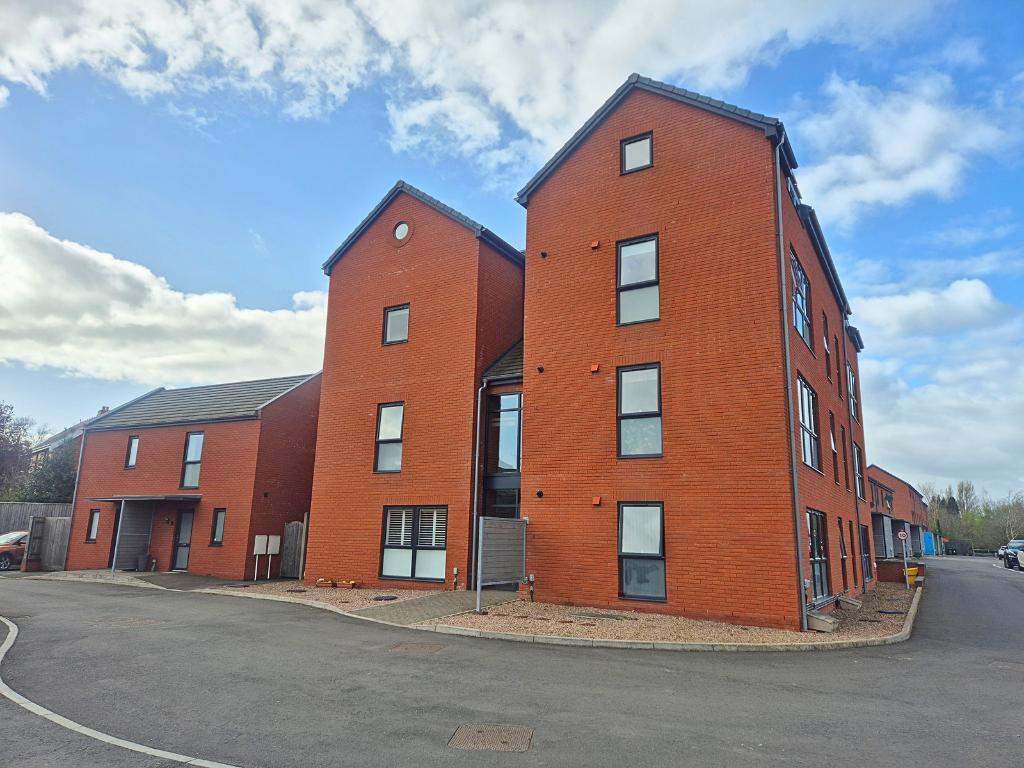 Main image of property: Pinsley Mill Gardens, Leominster, Herefordshire, HR6 8NS