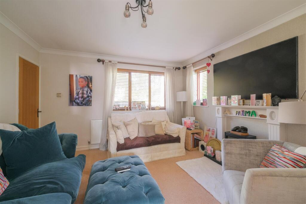 House in Calderdale, Rishworth, Ripponden - View 5