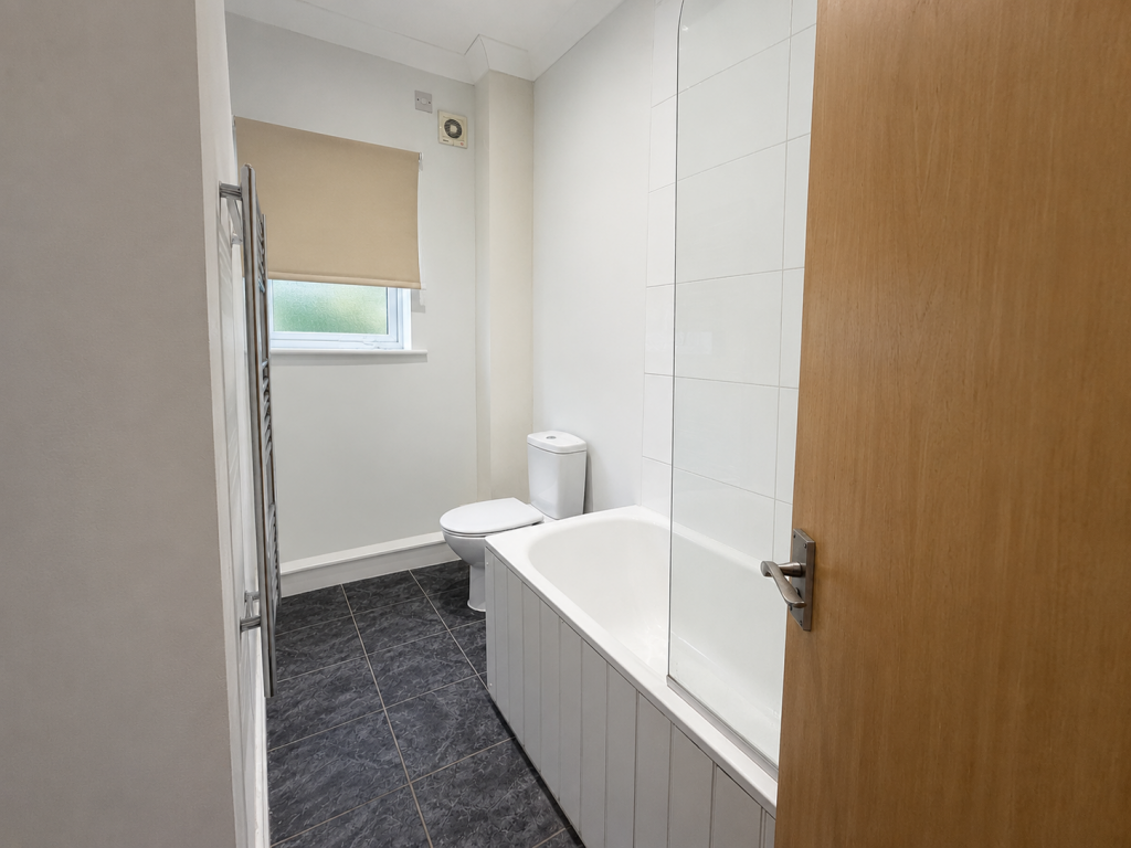 Apartment in Guildford - View 5