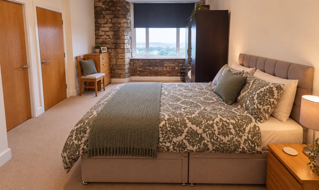 Apartment in Huddersfield - View 4