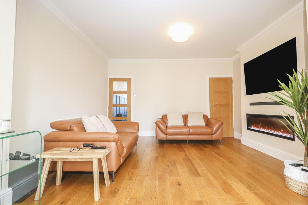Clifford Road, Penketh, Penketh, Warrington photo 3
