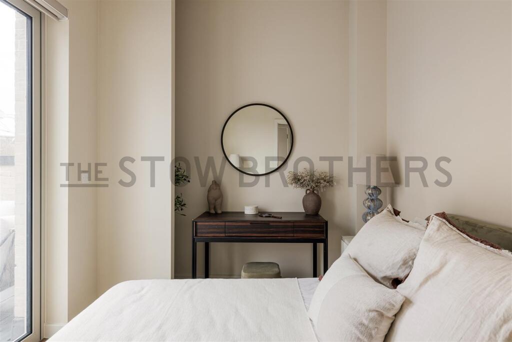 2 bedroom penthouse for rent