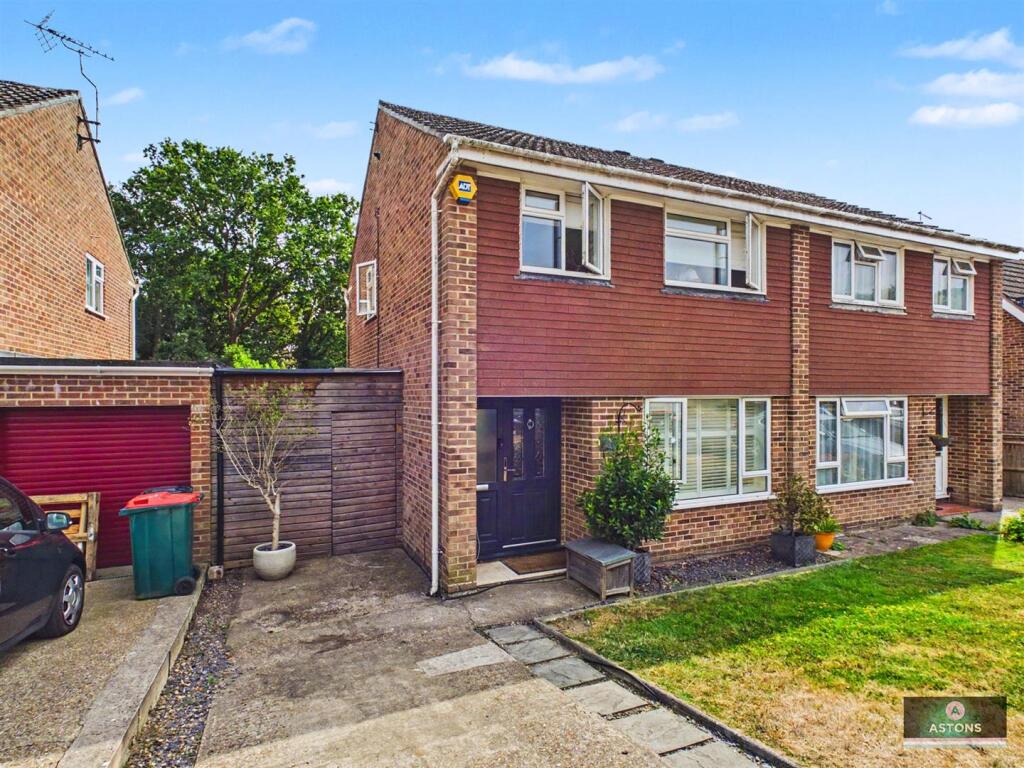 Main image of property: Woburn Road, Gossops Green