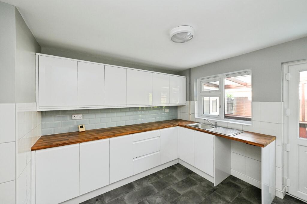 House in Peterborough - View 2