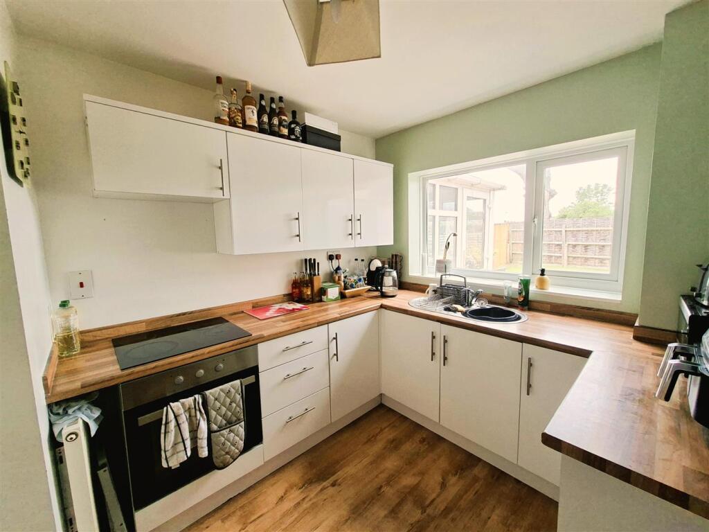 Mickleton Avenue, Sheldon, Birmingham photo 4