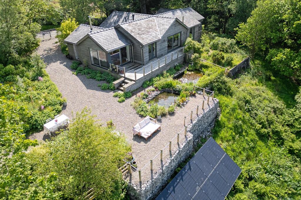 Main image of property: Gannow, off Old Clitheroe Road, Dutton, Lancs, PR3