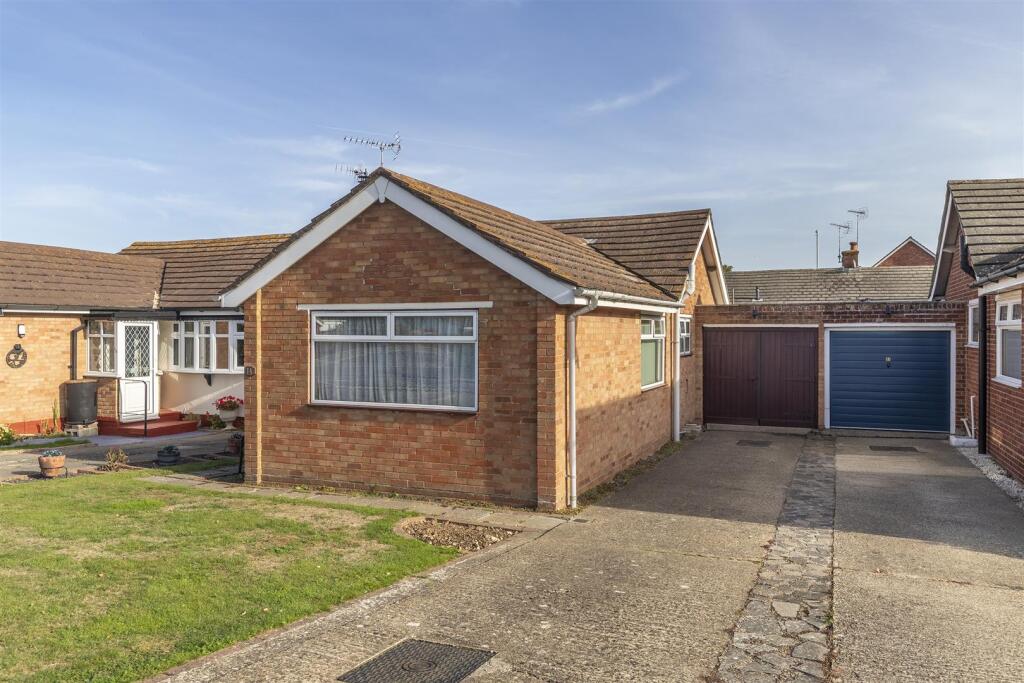 House in Faversham, Davington Park - View 4