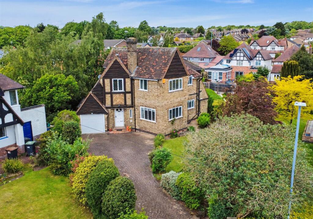 4-bed detached on Keswick Close, Beeston, £500,000