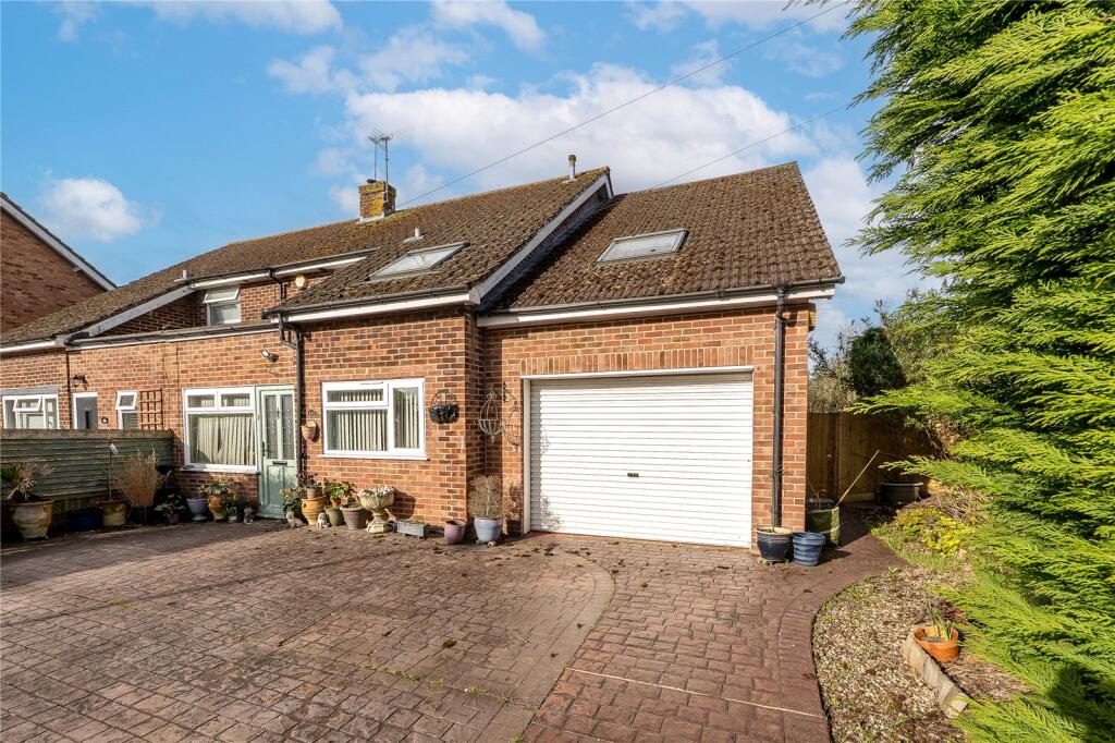 Main image of property: Freeman Road, Didcot, Oxfordshire, OX11