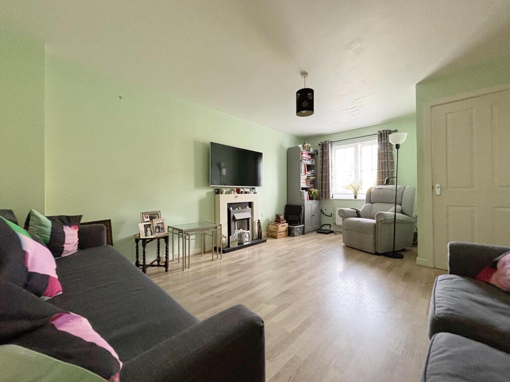 Wessex Drive, Ince, Wigan, WN3 4JJ - View 5