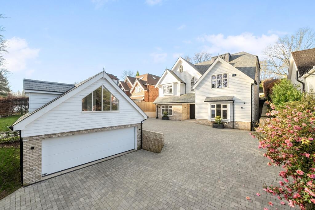 Main image of property: Oakhill Road Sevenoaks TN13