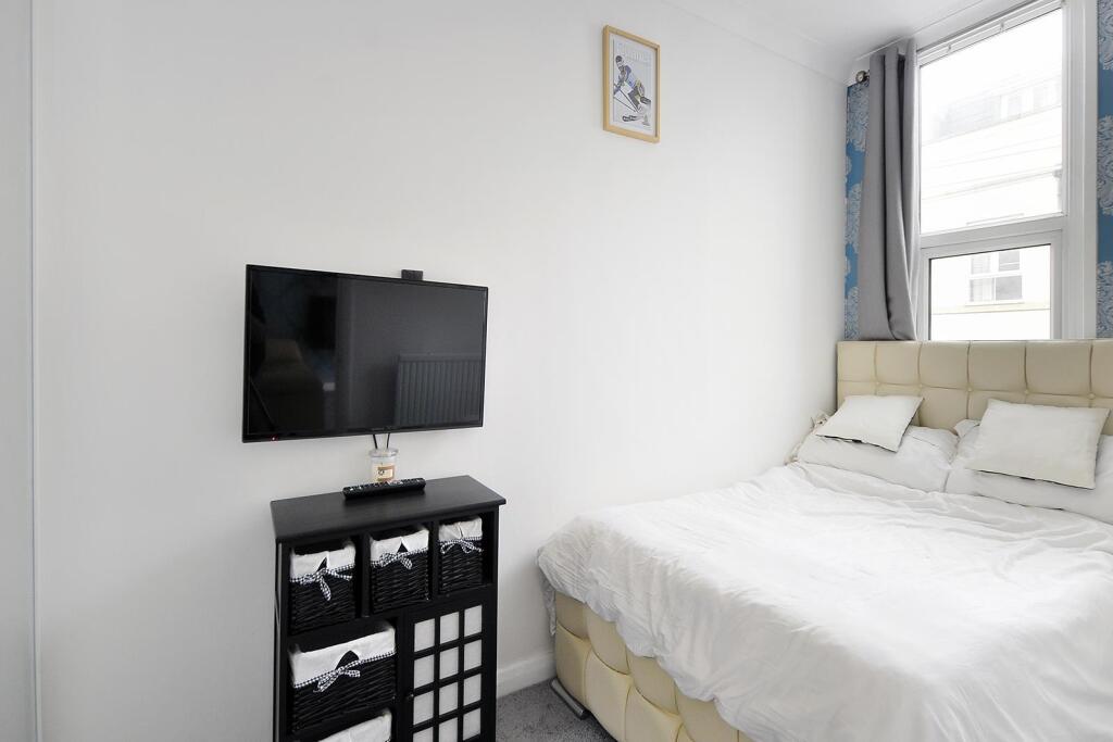 Apartment in Worthing, West Worthing - View 5