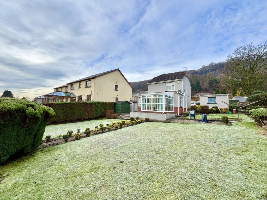 New Street, Godrergraig, Swansea. photo 3