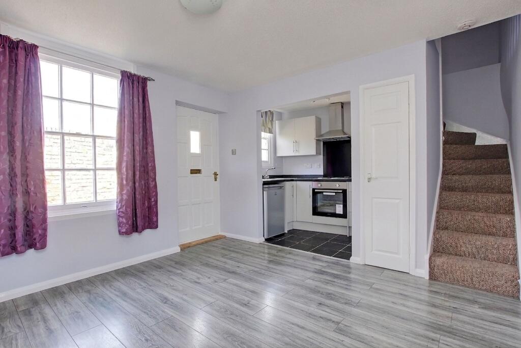 House in Peterborough - View 2