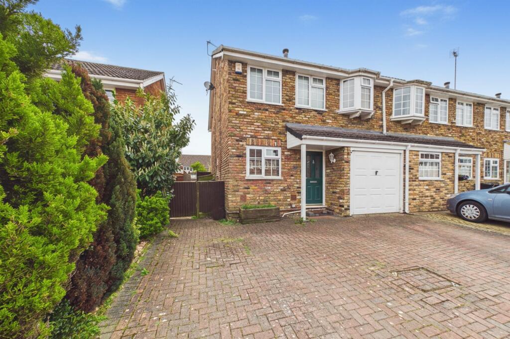 Main image of property: Meadow View, Winnersh, Wokingham, Berkshire, RG41