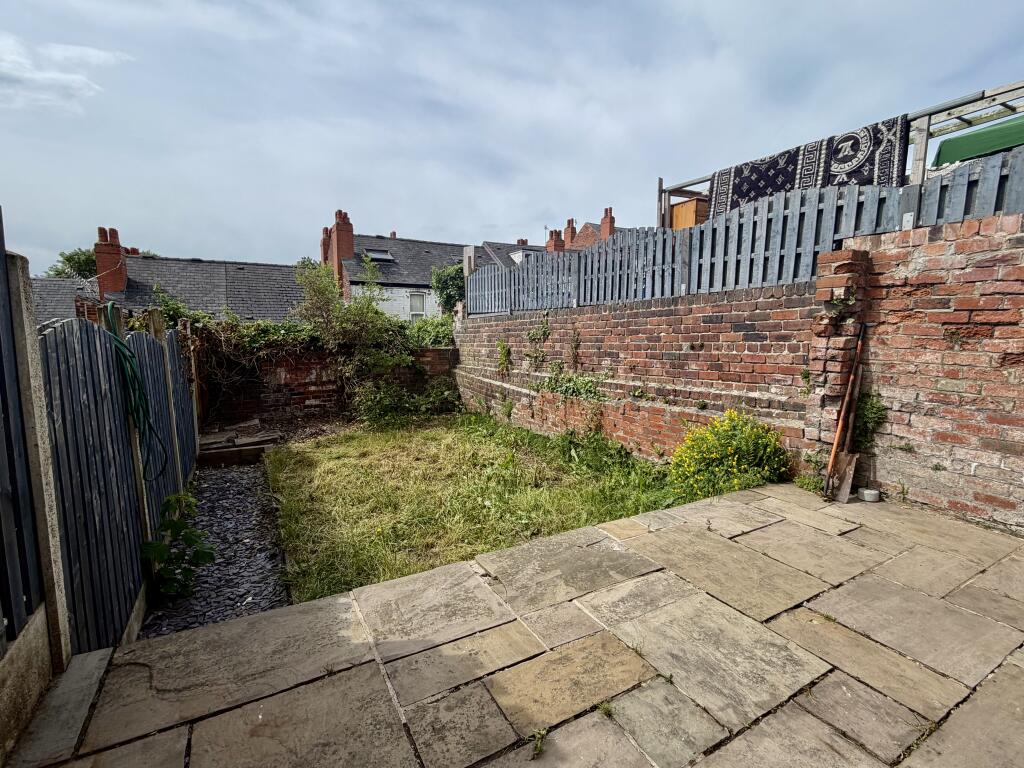 Hamilton Road, Sheffield, S5 - View 4