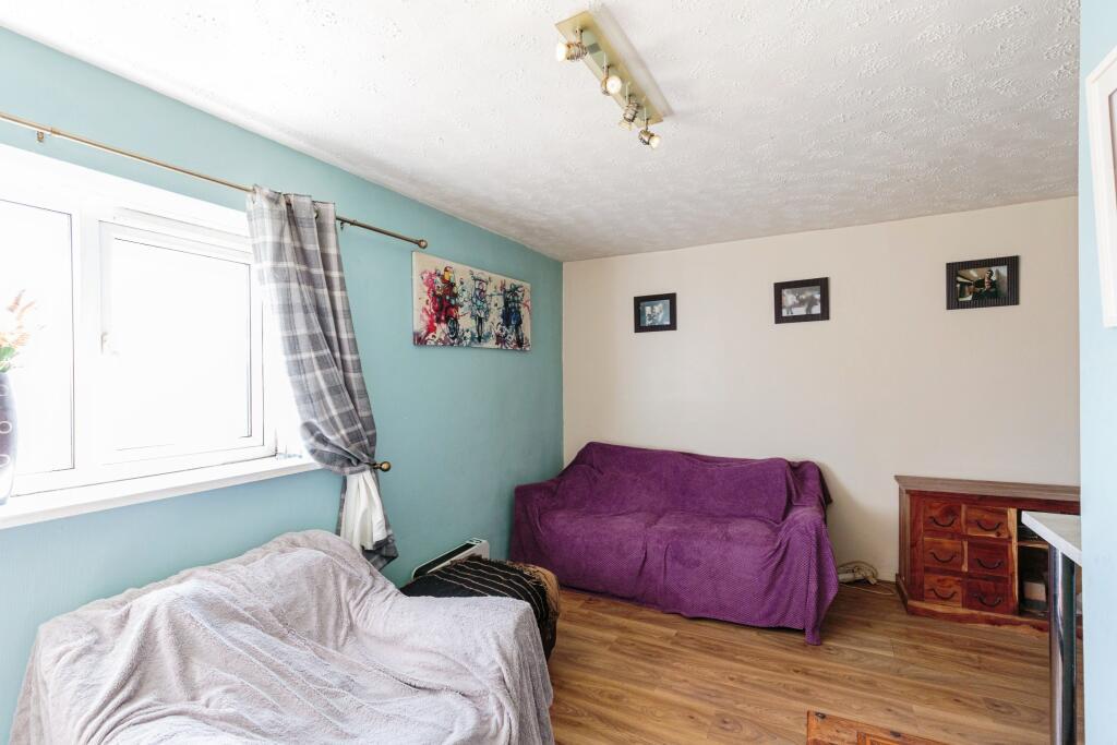 Apartment in Preston, Ingol and Tanterton - View 5