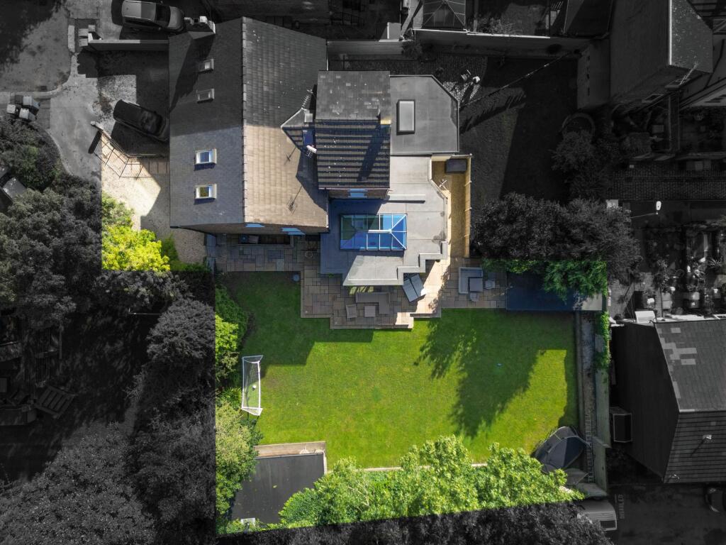 Cavendish Grove, Monton, M30 photo 3