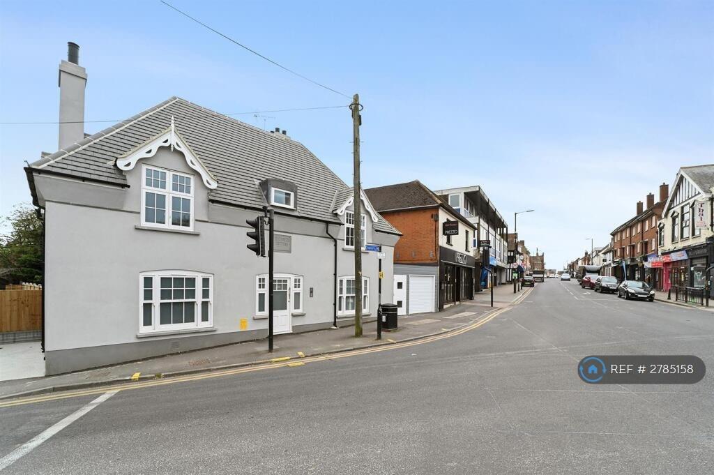 Main image of property: High St, Billericay, CM12