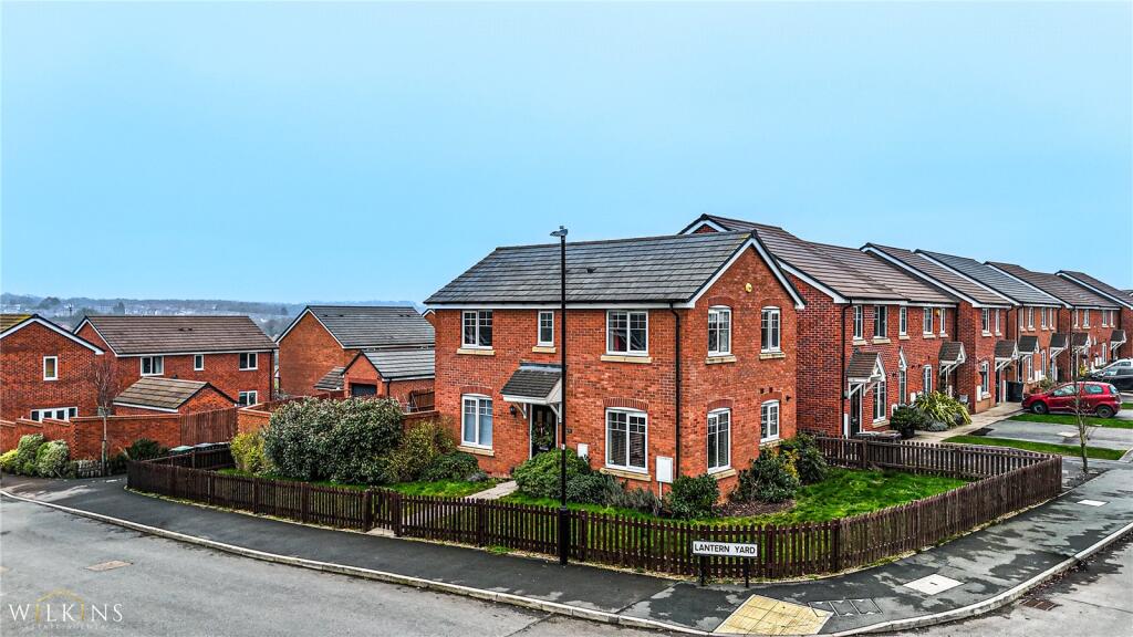 Main image of property: Lantern Yard, Nuneaton, Warwickshire, CV10