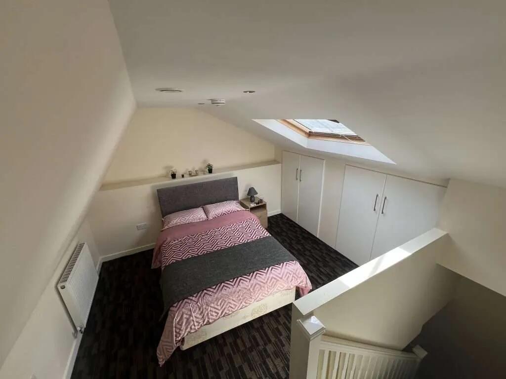 Main image of property: Flat 35, Gladstone Buildings, 1 St James Row, S1 2EU