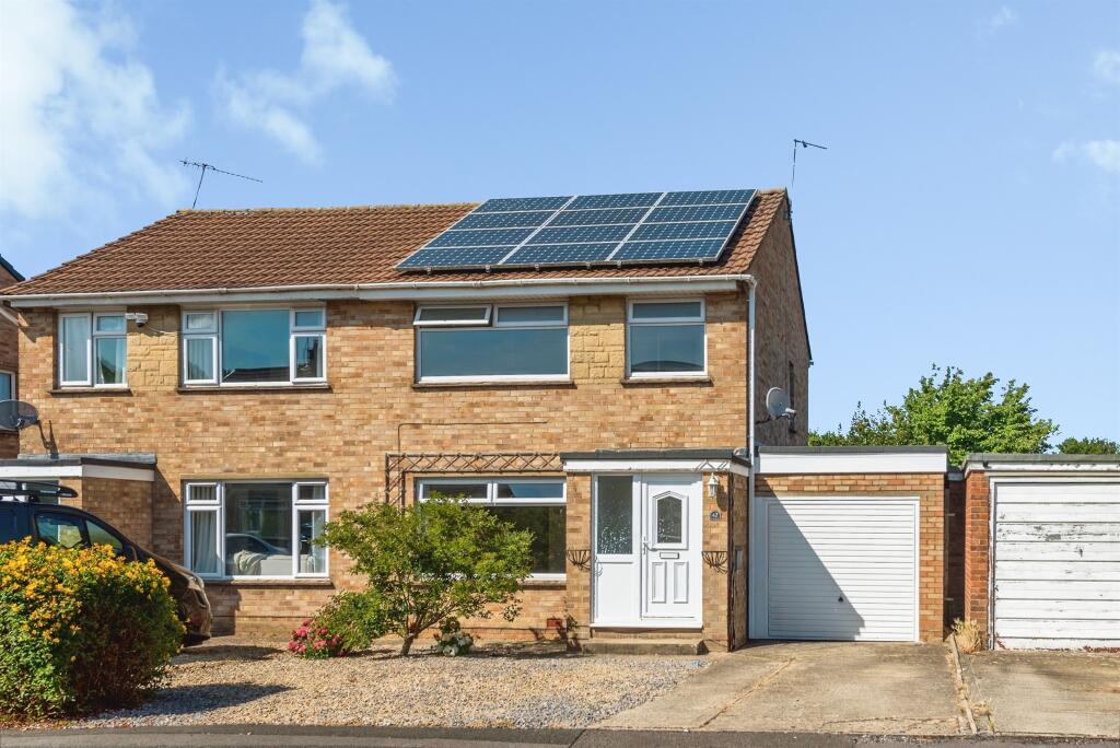 Main image of property: Calder Close, Swindon