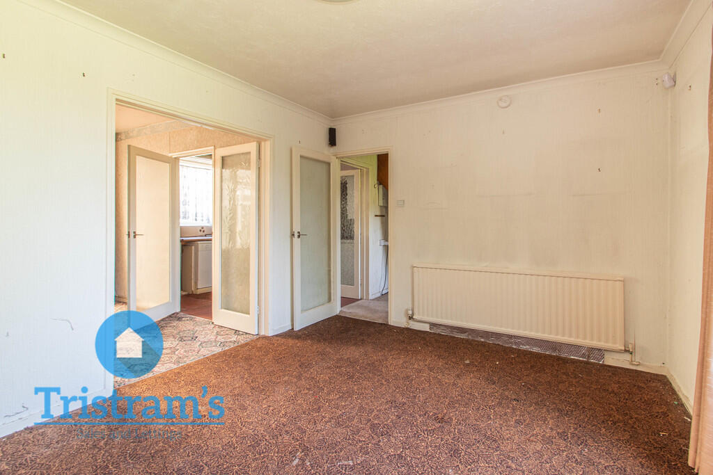 House in Nottingham, Bilborough - View 4