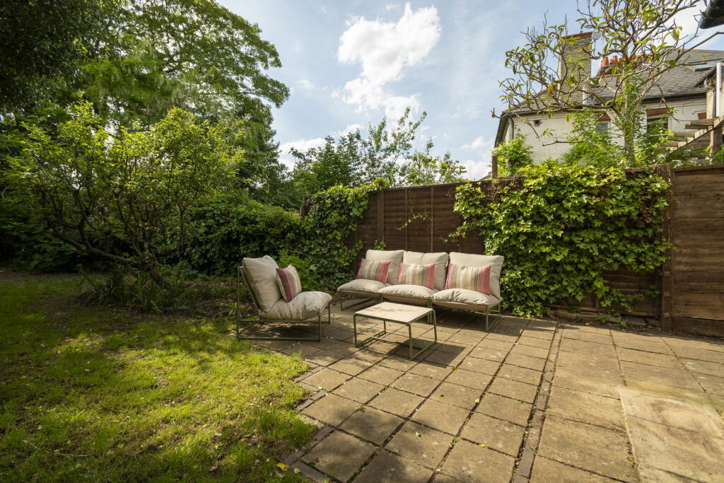 House in Cambridge, Chesterton - View 4