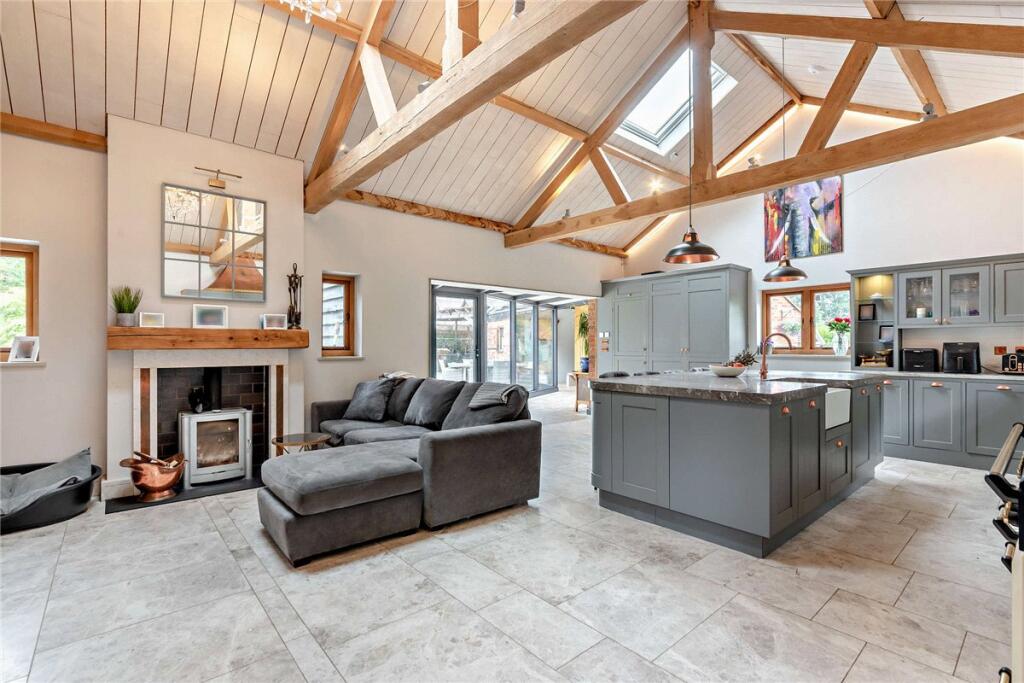 Ashford Hill Road, Headley, Thatcham, Hampshire, RG19 photo 4