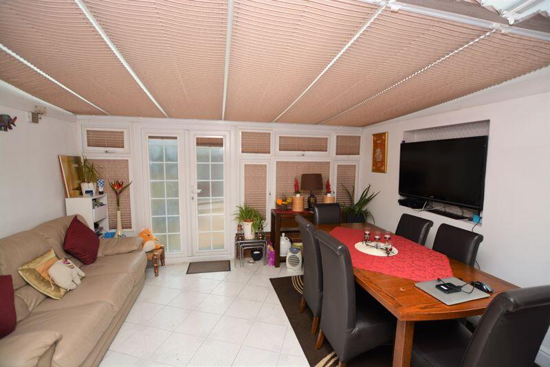 2 bedroom semi-detached house for rent
