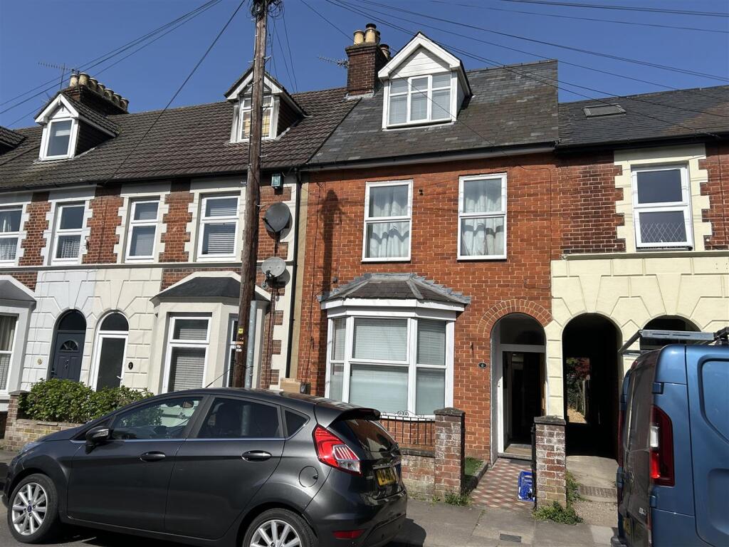 Main image of property: 6 Nelson Road, Salisbury
