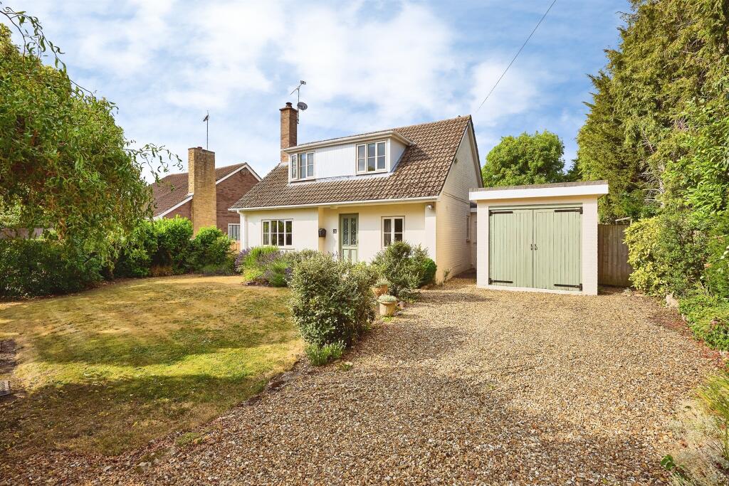 Main image of property: Middle Street, Elton, Peterborough