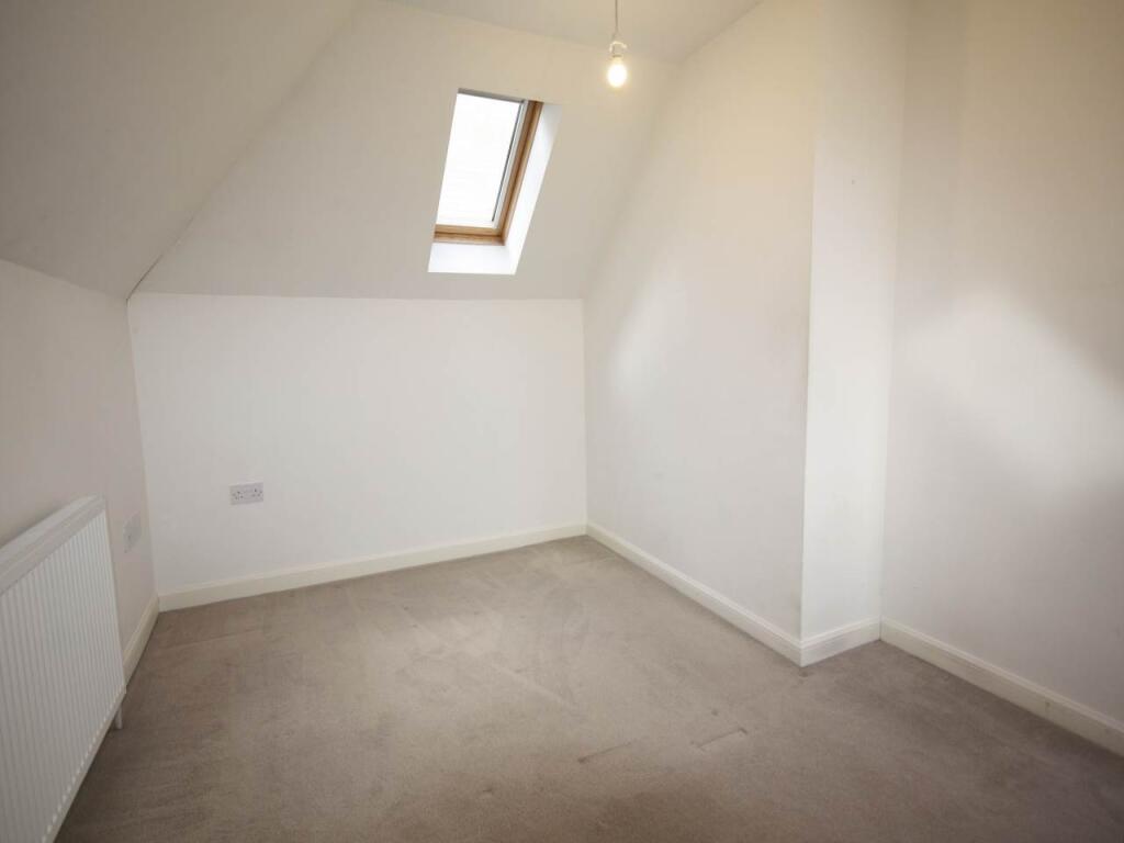 Apartment in Edinburgh, Corstorphine - More