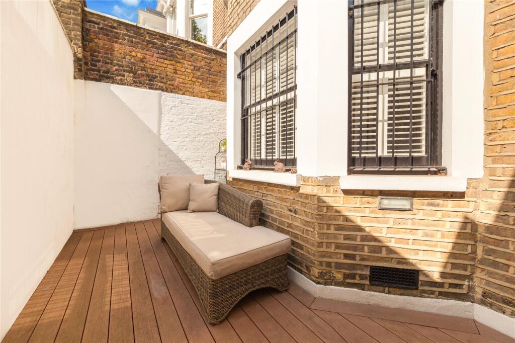 3 bedroom flat for rent