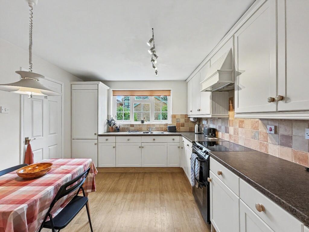 House in Northampton - View 4