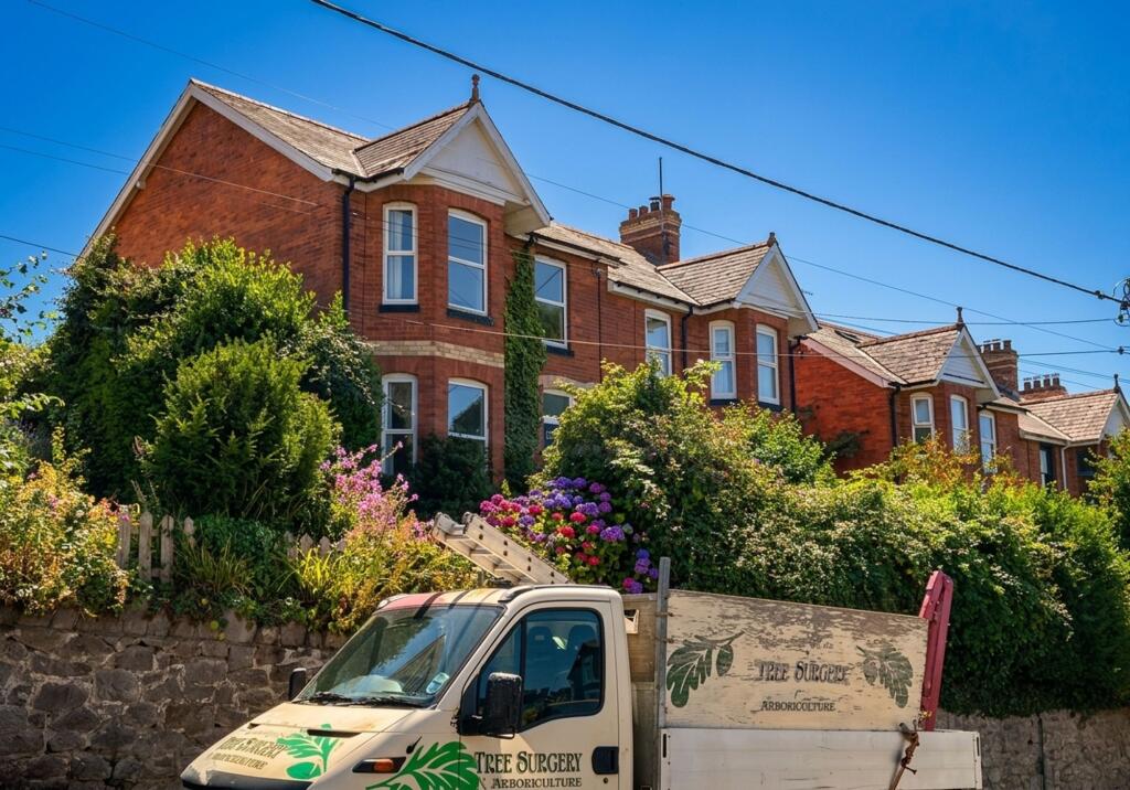 Main image of property: Paradise Road, Teignmouth, TQ14