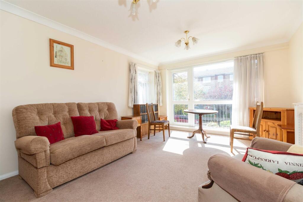 Apartment in Worthing, West Worthing - View 4