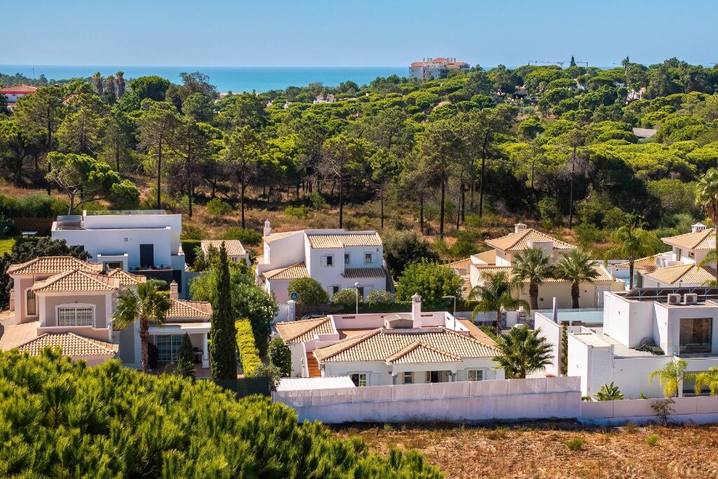 Main image of property: Vale Do Garrao, Algarve
