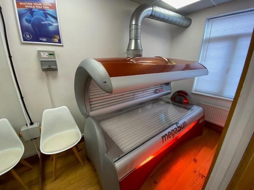 Additional image 3 of Leasehold Tanning Salon & Beauty Rooms, Bristol Road South, Birmingham, B31 2PE