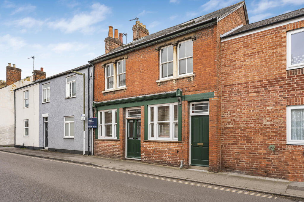Main image of property: Vicarage Road, New Hinksey, OX1