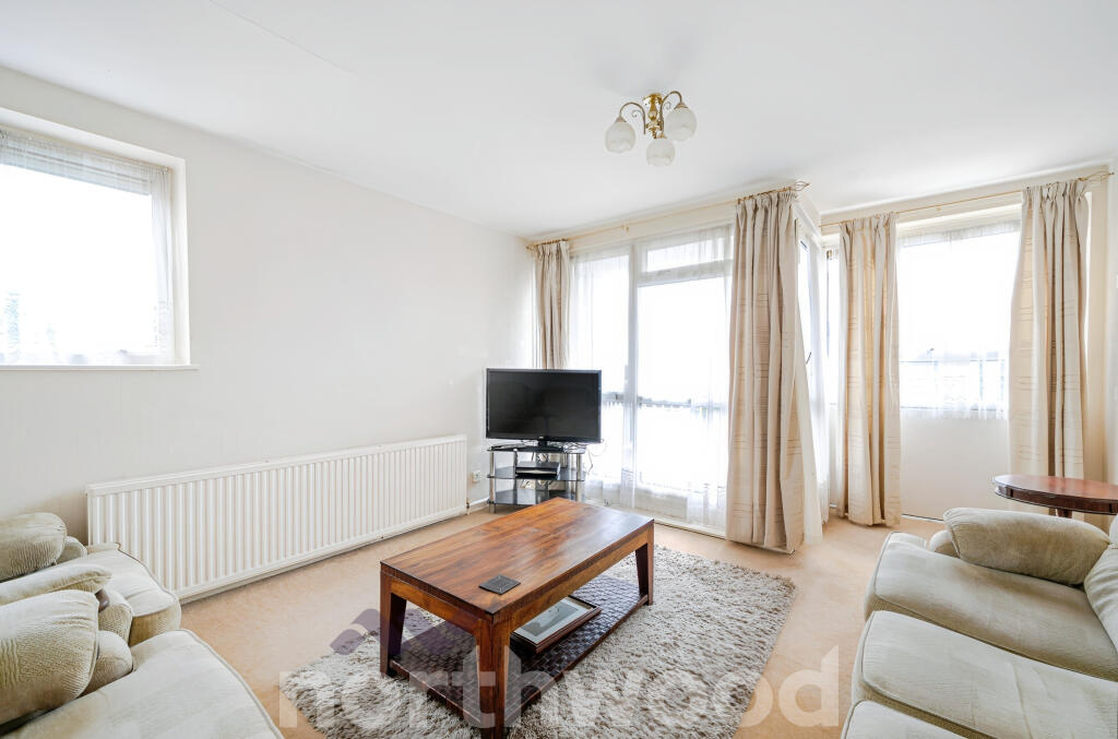 Ullswater Close, Warndon, WR4 9HN photo 3