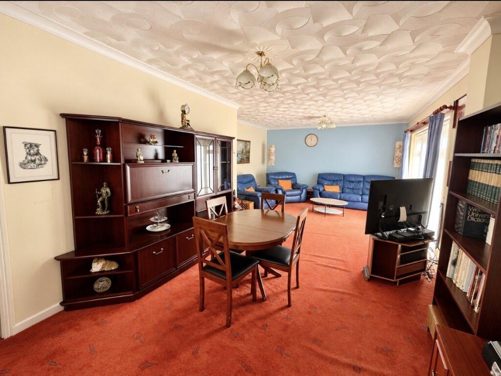 House in Norwich, Thorpe Hamlet - View 2