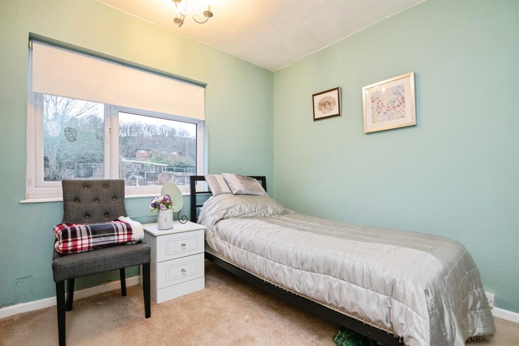 House in Dudley, West Midlands - More