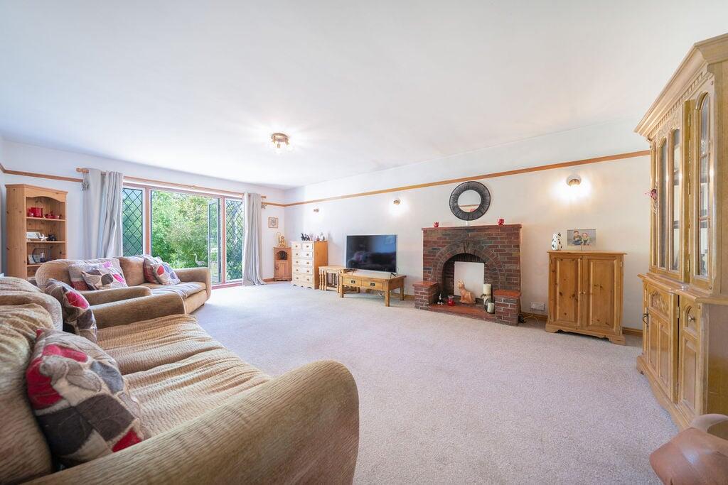 Main image of property: Syke Cluan, Richings Park, SL0
